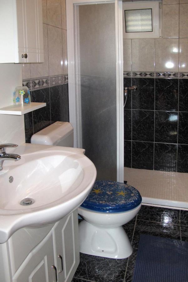 Apartma Giljo-2 By Interhome Trogir
